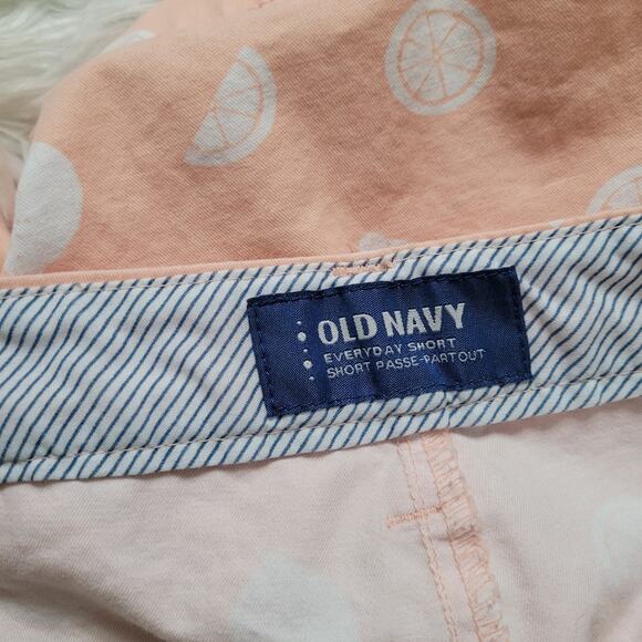 Old Navy Women’s Size 12 Everyday Chino Shorts Orange Sorbet Lemon Print GUC - Picture 4 of 5